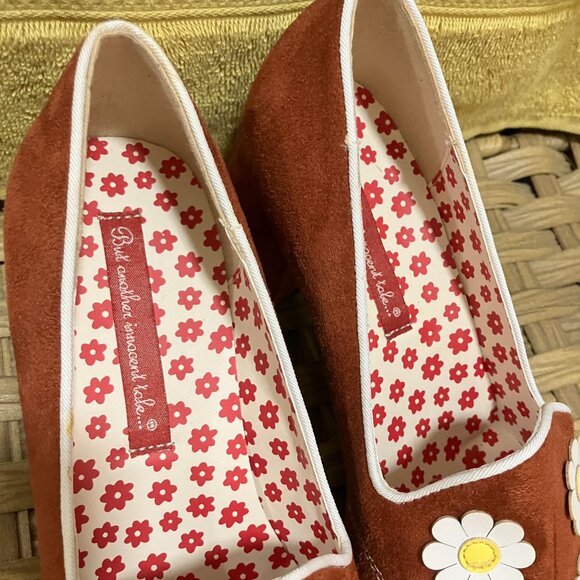*NEW* b.a.i.t. footwear CONNIE Daisy Pumps in Rust! Size 8.5. Absolutely cute!!! - Picture 6 of 12